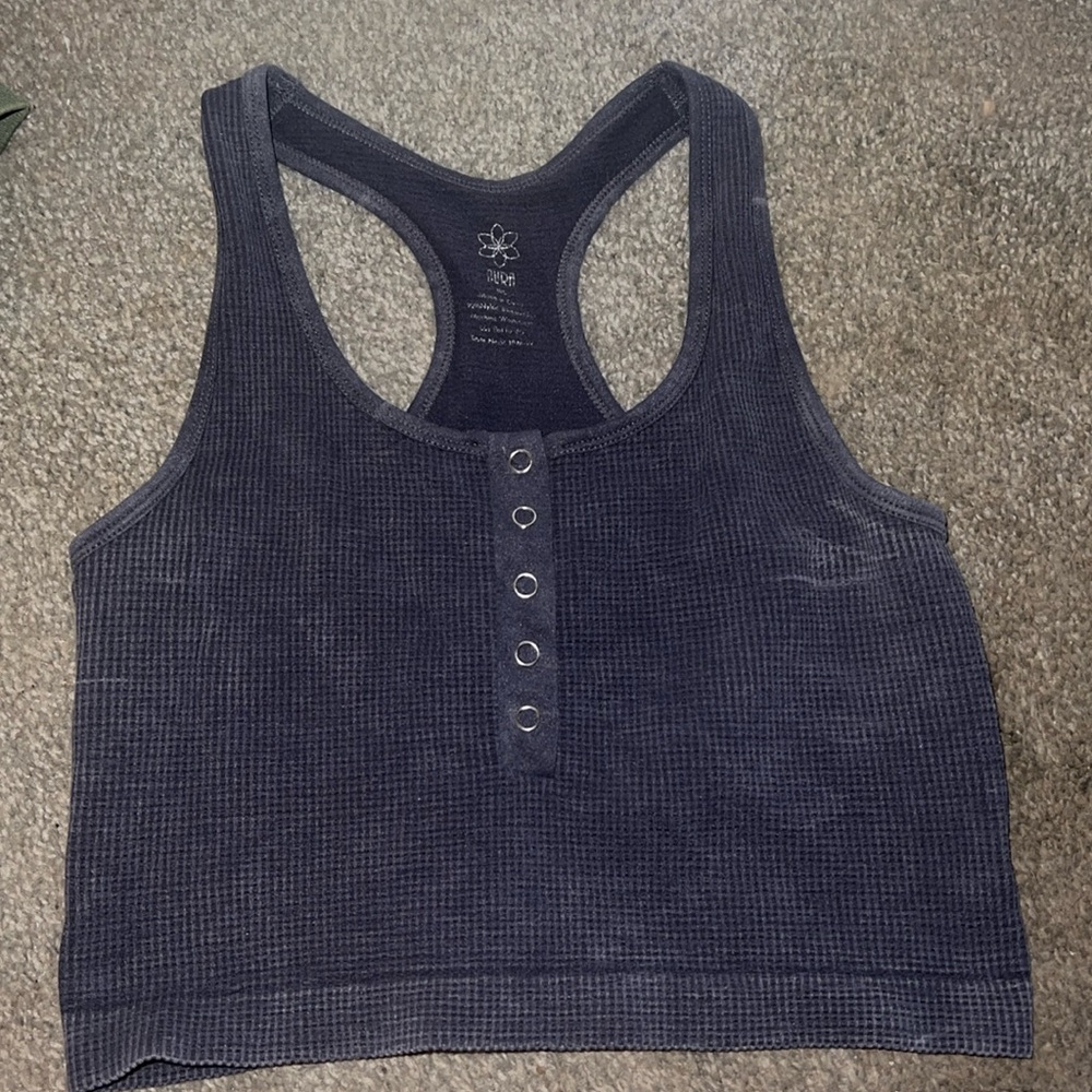 Boutique brand crop top